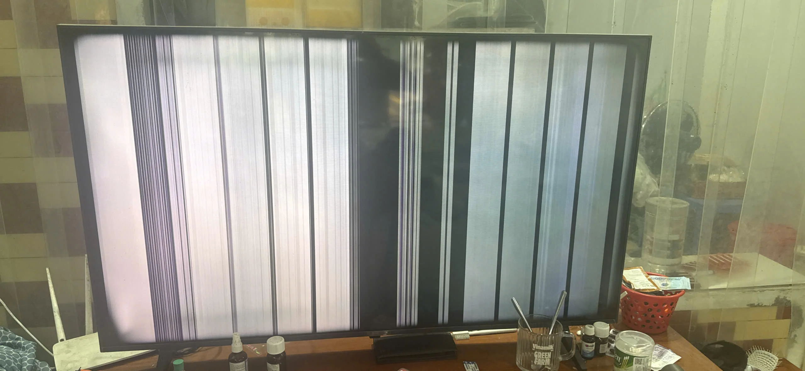 Màn Hình Ttivi Samsung 55TU8100 Lỗi Kẻ Sọc Màn Hình Màn Hình Ttivi Samsung 55TU8100 Lỗi Kẻ Sọc Màn Hình